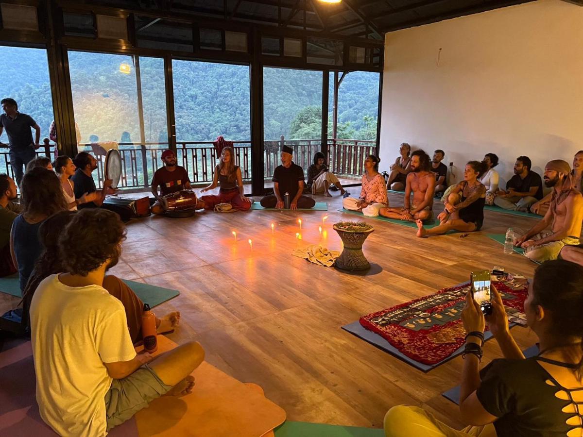Green Hills Yoga Retreat פוקהרה מראה חיצוני תמונה