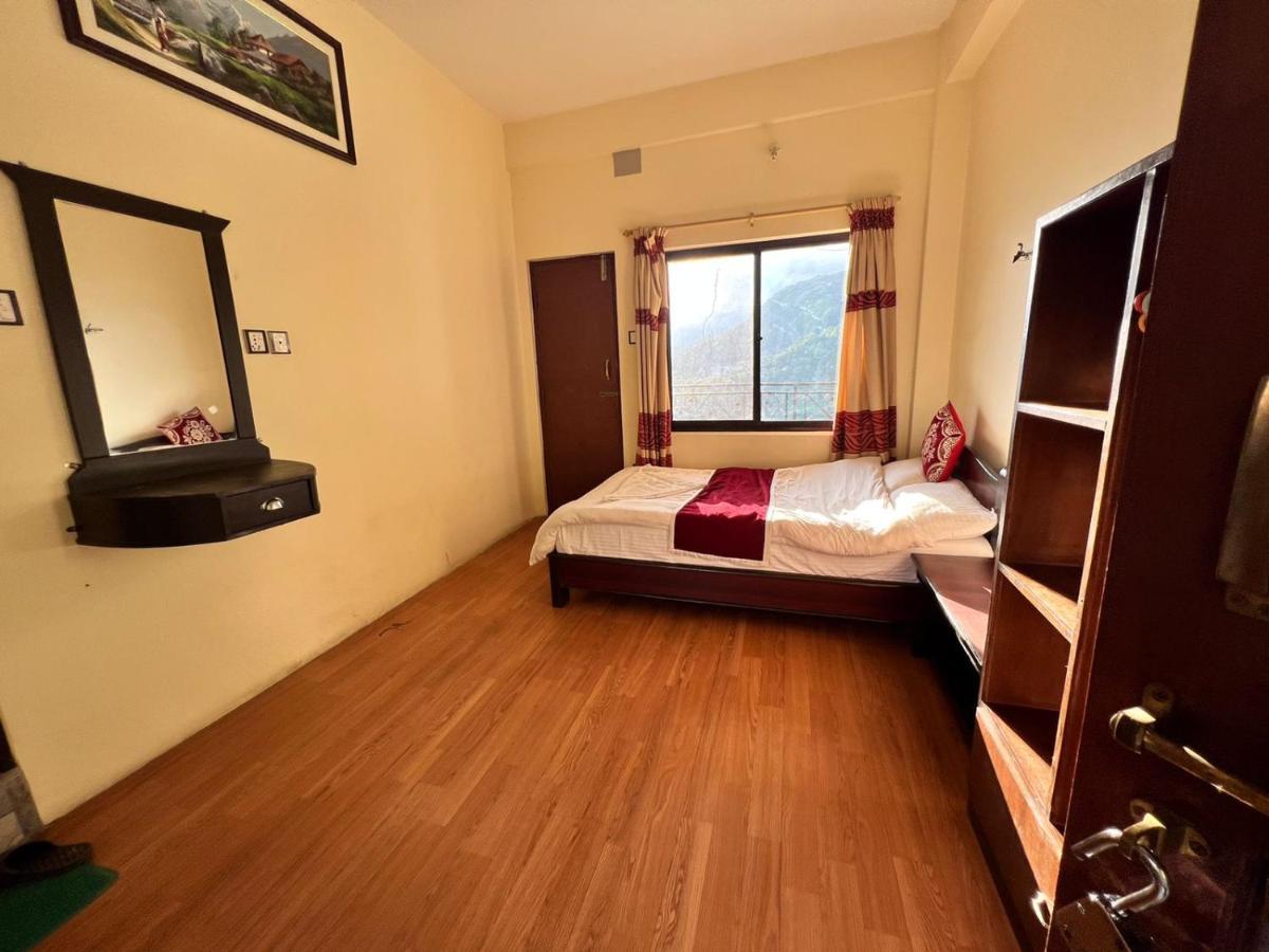 Green Hills Yoga Retreat פוקהרה מראה חיצוני תמונה