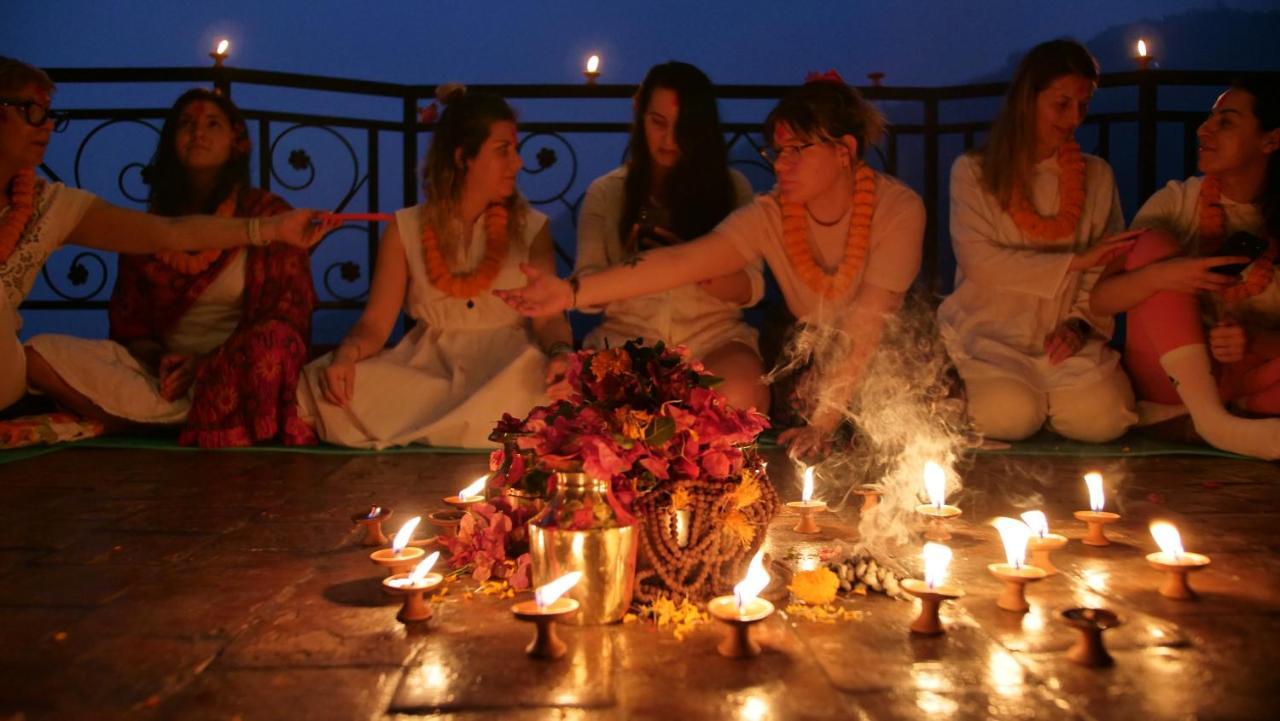 Green Hills Yoga Retreat פוקהרה מראה חיצוני תמונה