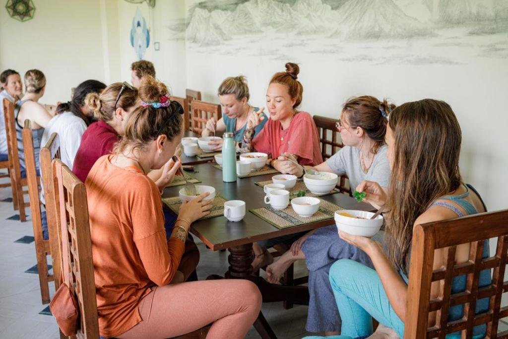 Green Hills Yoga Retreat פוקהרה מראה חיצוני תמונה