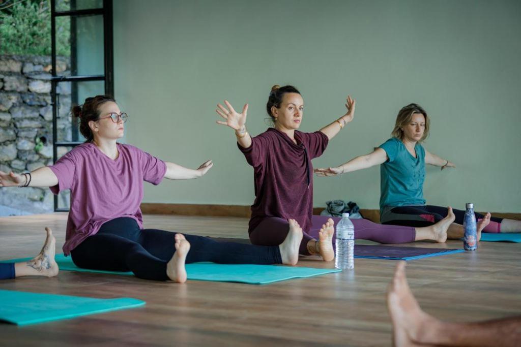 Green Hills Yoga Retreat פוקהרה מראה חיצוני תמונה